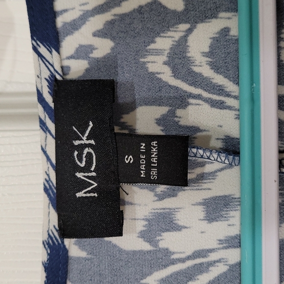 MSK | Denim & Ivory Ikat Patterned Midi - Small - Picture 3 of 7